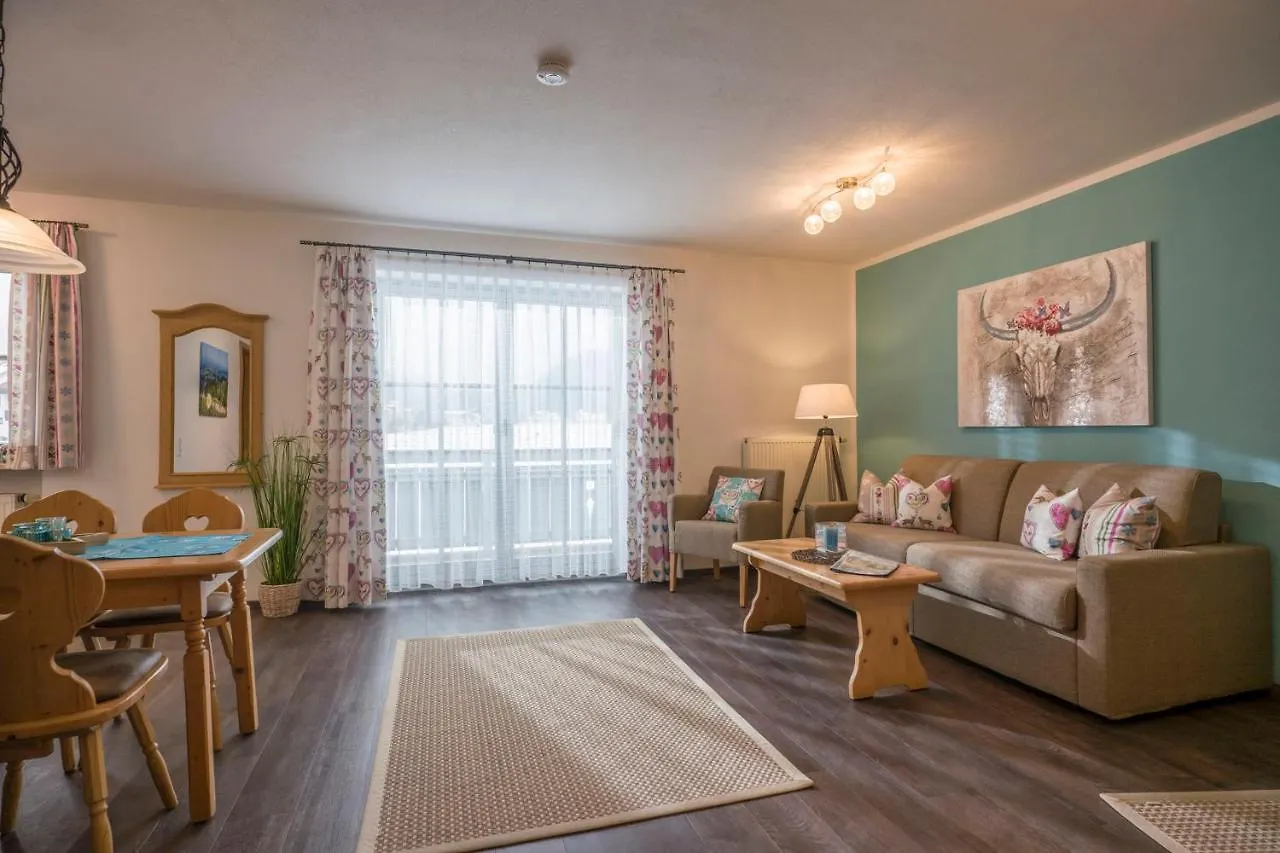 Ferienwohnanlage Bruennstein Apartment Oberaudorf